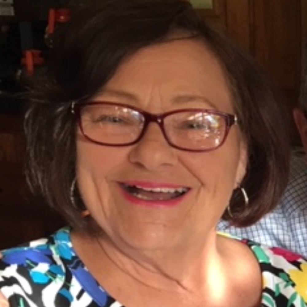 Meet your Posher, Carol